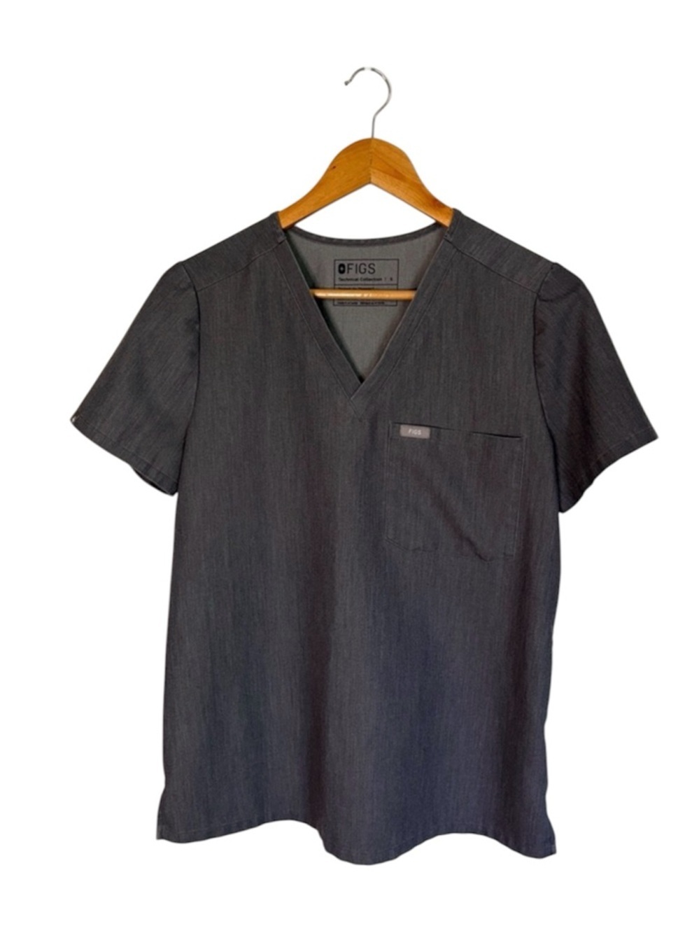 Figs Catarina One Pocket Scrub Top in Graphite Size Small